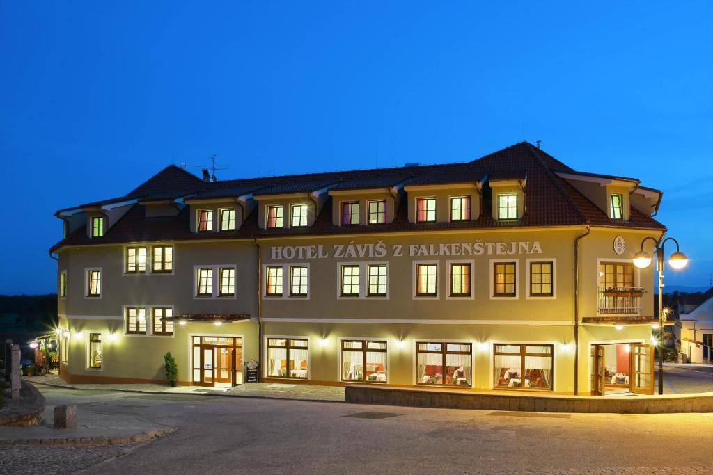 Zavis Z Falkenstejna Hluboká nad Vltavou エクステリア 写真